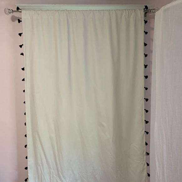 Emily & Merritt Pottery Barn blackout curtains - Picture 1 of 6